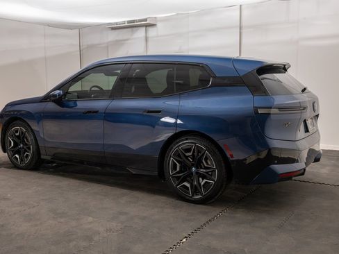 Used 2025 BMW iX M60 image 5
