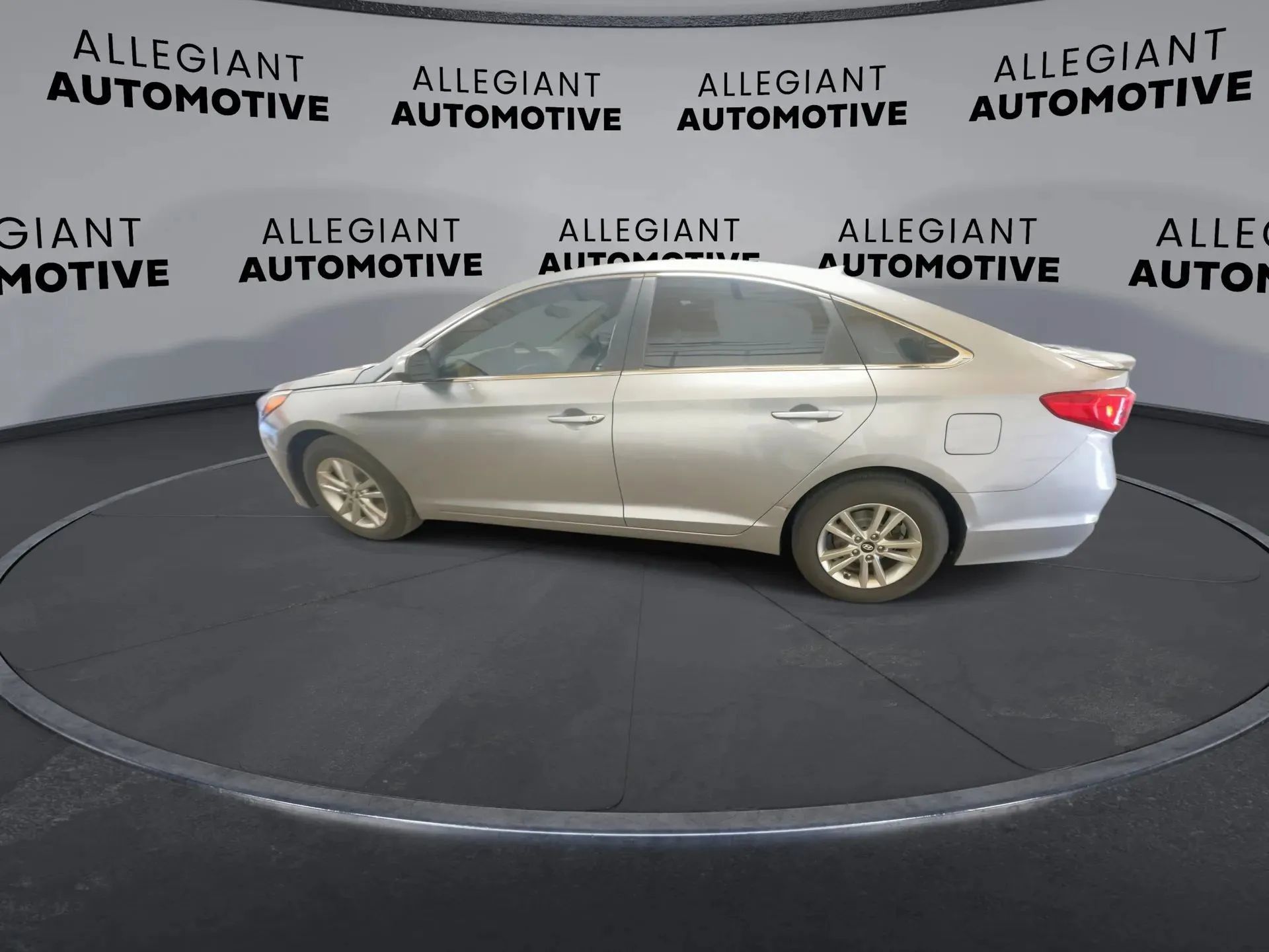 Used 2015 Hyundai Sonata SE FWD image 8
