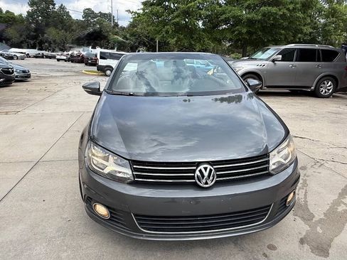 Used 2012 Volkswagen Eos Komfort FWD image 8
