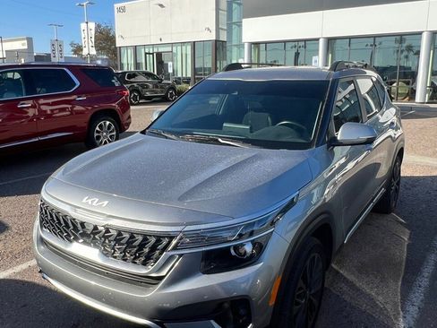 Certified 2022 Kia Seltos Nightfall Edition image 7