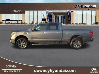 Used 2019 Nissan Titan SV w/ SV Convenience Package AWD/4WD video 2