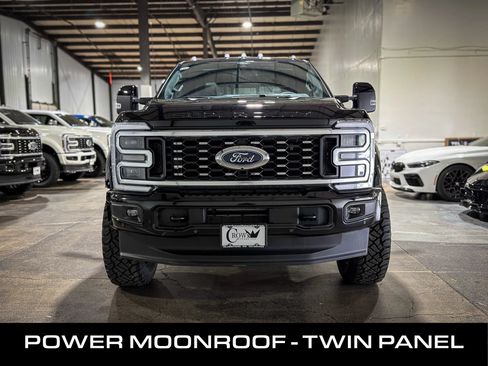 Used 2026 Ford F450 Platinum AWD/4WD image 3