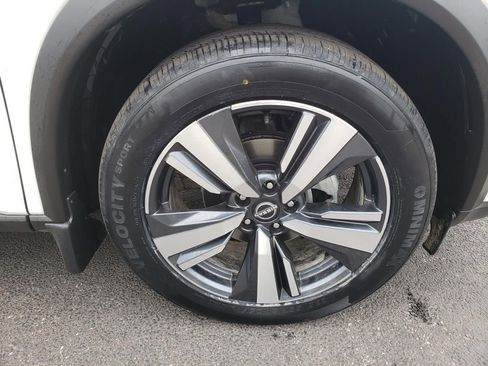 Certified 2023 Nissan Rogue SL w/ SL Premium Package AWD/4WD image 45