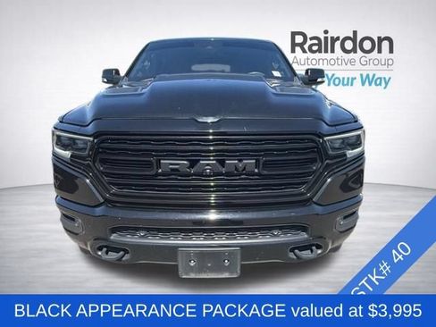 Used 2020 RAM 1500 Limited w/ Black Appearance Package AWD/4WD image 2