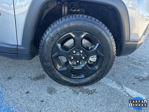 Used 2023 Jeep Compass Trailhawk image 40