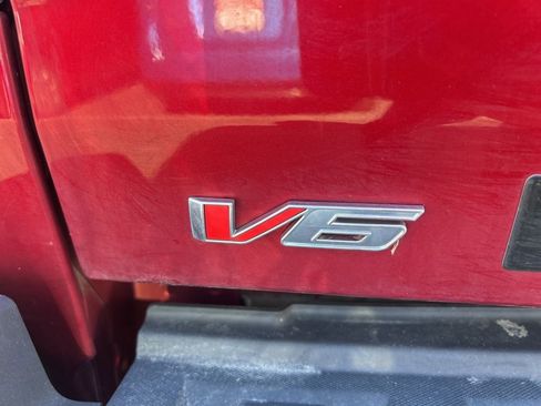 Used 2021 GMC Canyon AT4 w/ Trailering Package image 16