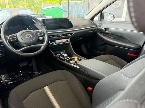 Used 2023 Hyundai Sonata SEL w/ Convenience Package FWD image 15