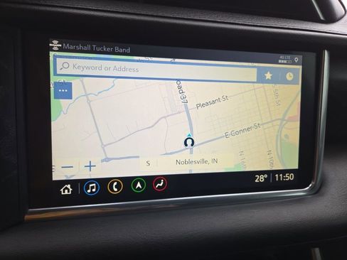 Used 2021 GMC Yukon XL Denali w/ Denali Premium Package image 47