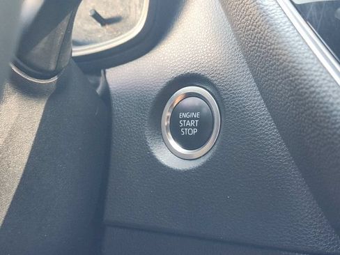 Used 2026 Toyota Corolla SE FWD image 8