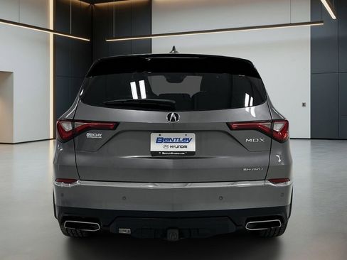Used 2022 Acura MDX SH-AWD w/ Technology Package image 5