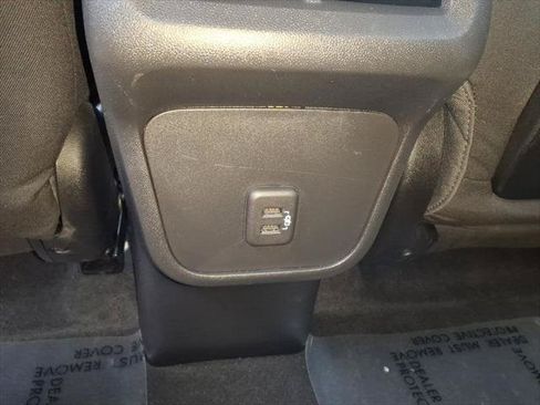 Used 2020 GMC Terrain SLE AWD/4WD image 9