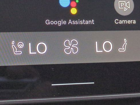 New 2026 Volvo XC90 B6 Plus w/ Protection Package Premier image 20