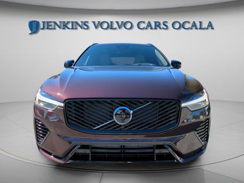 New 2026 Volvo XC60 T8 Plus image 3