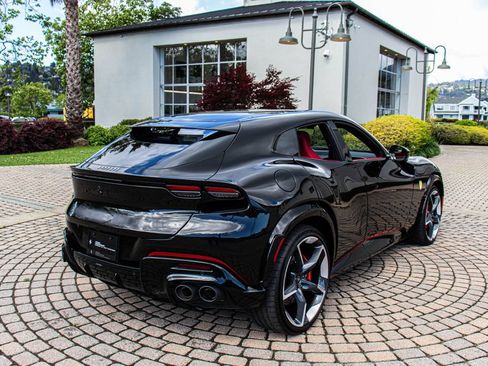 Certified 2024 Ferrari Purosangue AWD/4WD image 2