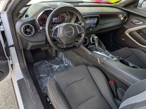 Certified 2021 Chevrolet Camaro LT w/ RS Package image 23