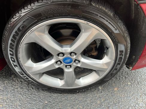 Used 2013 Ford Fusion SE FWD image 16