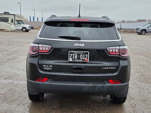 Used 2025 Jeep Compass Limited w/ Sun & Sound Group image 4