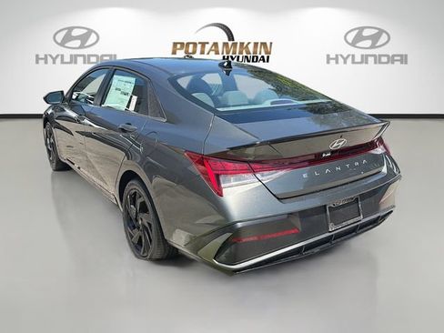 New 2026 Hyundai Elantra SEL Sport Premium FWD image 7