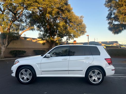 Used 2014 Mercedes-Benz GLK 350 2WD image 2