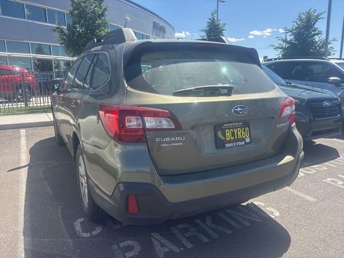 Used 2019 Subaru Outback 2.5i AWD/4WD image 4