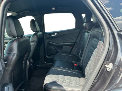 Certified 2023 Ford Escape ST-Line Elite w/ Premium Technology Package AWD/4WD image 21
