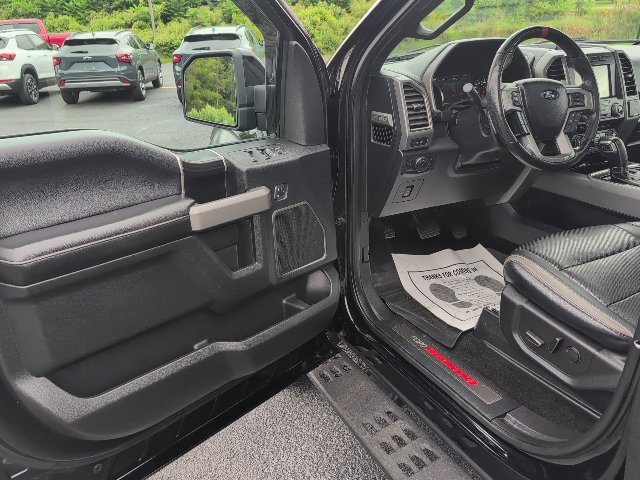 Used 2018 Ford F150 Raptor w/ Equipment Group 802A Luxury AWD/4WD image 13