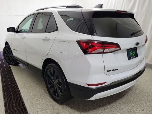 Certified 2023 Chevrolet Equinox RS w/ RS Leather Package AWD/4WD image 8