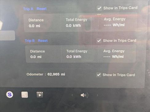 Used 2021 Tesla Model Y Long Range AWD/4WD image 11