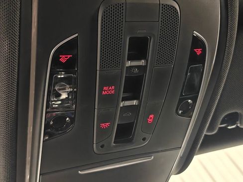 Used 2015 Audi A8 L 3.0T image 12