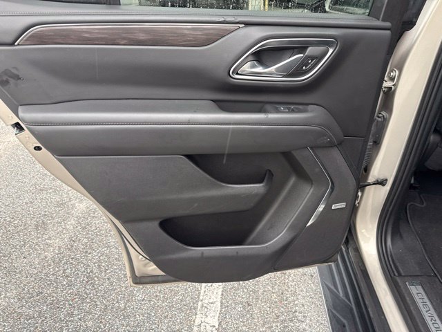 Used 2024 Chevrolet Tahoe LT RWD image 17