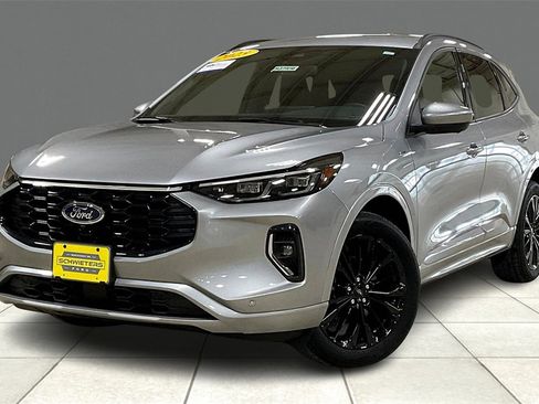 Certified 2023 Ford Escape ST-Line Elite image 2