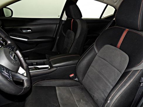 Used 2020 Nissan Sentra SR image 11