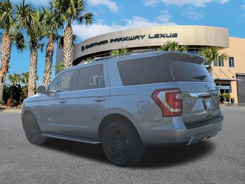 Used 2020 Ford Expedition XLT w/ Equipment Group 202A RWD image 7
