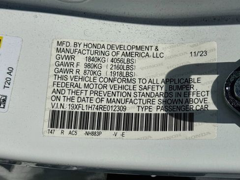 Used 2024 Honda Civic EX-L image 31