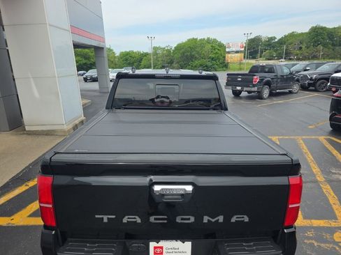 Certified 2025 Toyota Tacoma Limited w/ Tow Tech Package AWD/4WD image 6