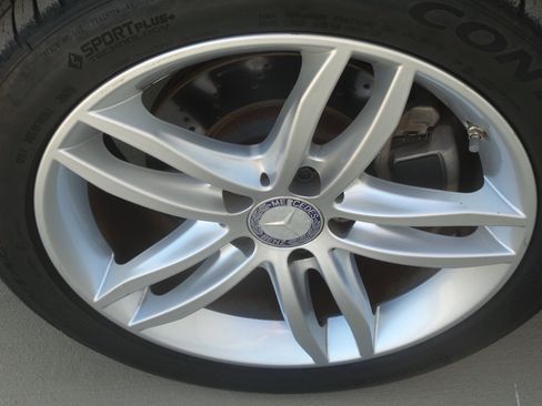 Used 2013 Mercedes-Benz C 250 Sport image 8