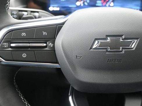 New 2026 Chevrolet Traverse LT w/ Midnight/Sport Edition FWD image 27