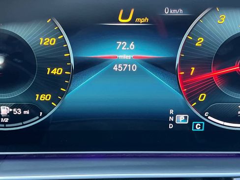 Used 2022 Mercedes-Benz GLE 350 w/ Premium Package image 27