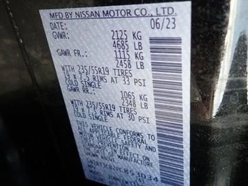 Used 2023 Nissan Rogue SL w/ SL Premium Package image 17