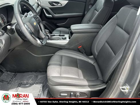 Used 2024 Chevrolet Blazer LT FWD image 17