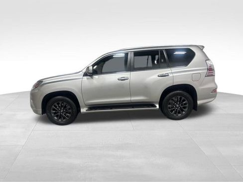 Used 2020 Lexus GX 460 Premium w/ Premium Package AWD/4WD image 9