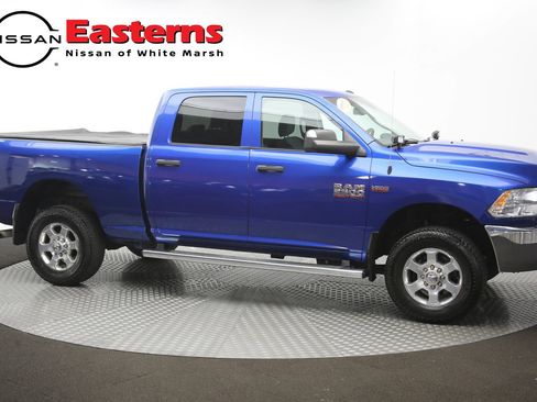 Used 2017 RAM 2500 Tradesman w/ Chrome Appearance Group AWD/4WD image 47