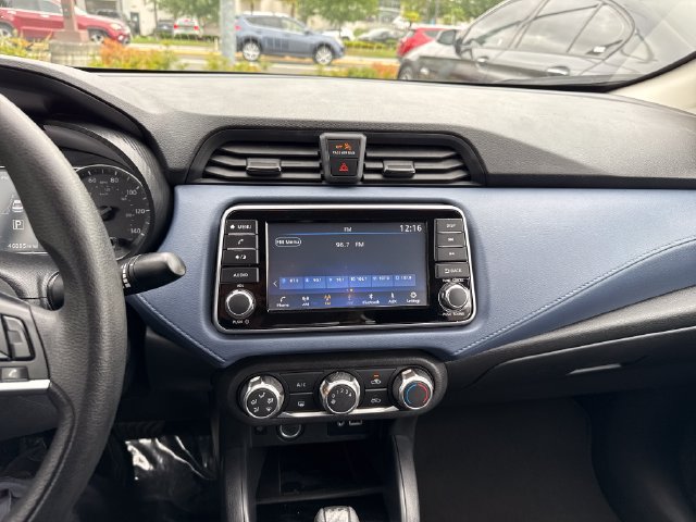 Used 2024 Nissan Versa SV FWD image 21