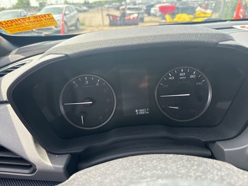 Used 2024 Subaru Crosstrek 2.5i Sport AWD/4WD image 18