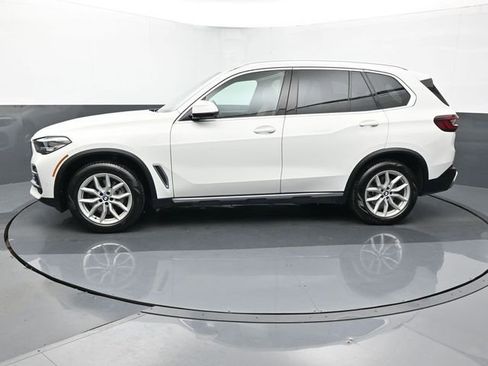Used 2021 BMW X5 xDrive40i w/ Convenience Package image 2