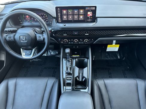Certified 2025 Honda Accord Touring image 17