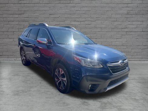 Used 2022 Subaru Outback Touring XT AWD/4WD image 2