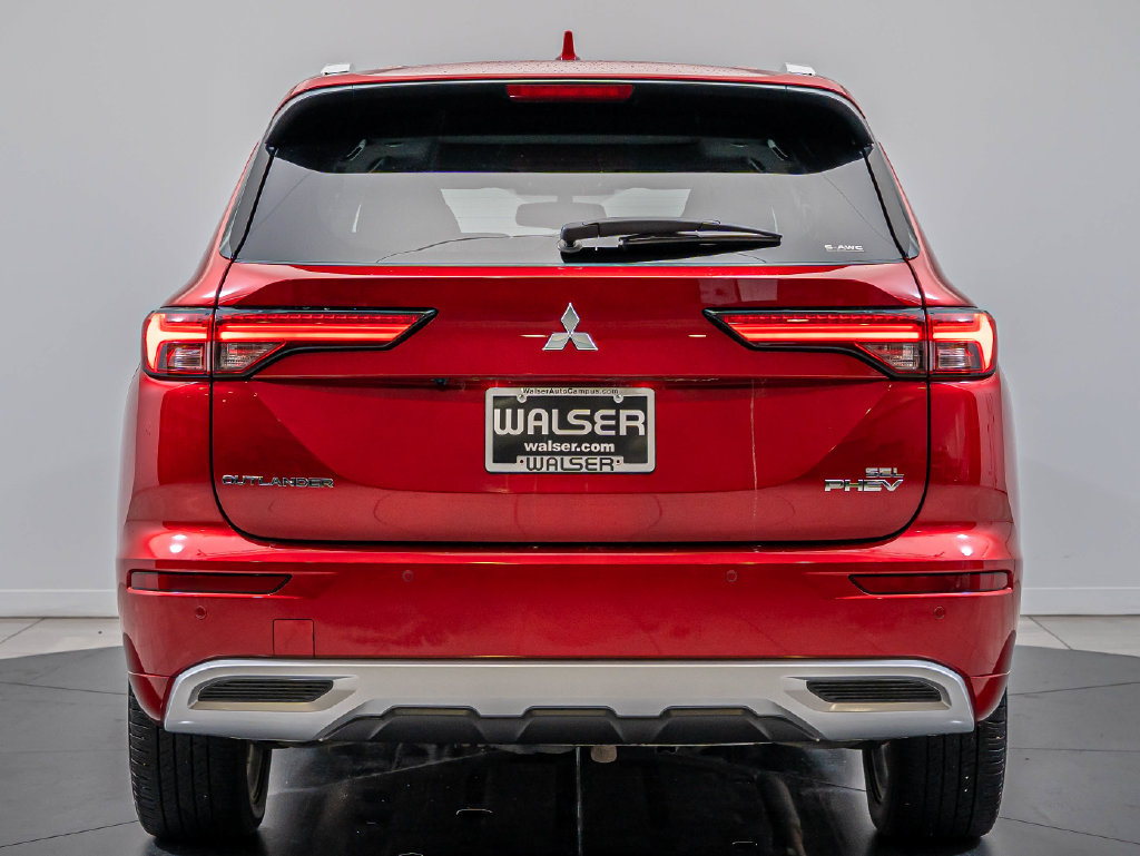 Used 2025 Mitsubishi Outlander SEL AWD/4WD image 7
