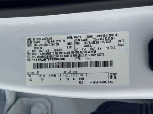 Used 2023 Ford F250 King Ranch w/ Chrome Package image 36