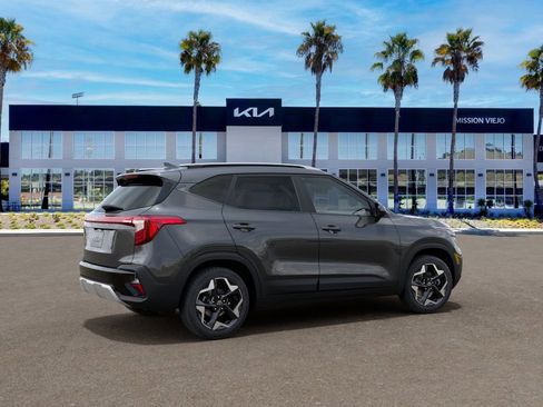 New 2026 Kia Seltos S FWD image 6